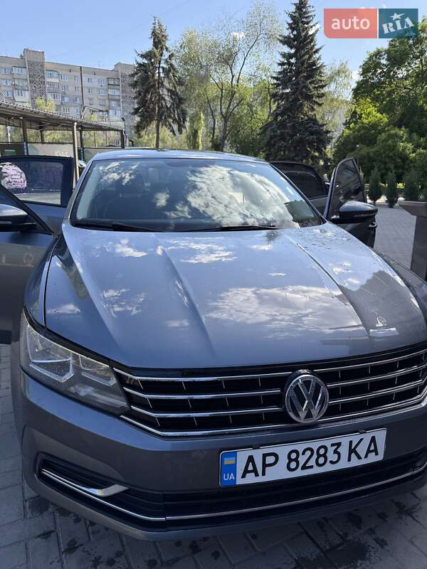 Седан Volkswagen Passat 2018 в 