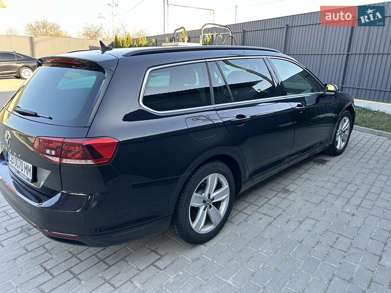 Універсал Volkswagen Passat 2020 в Чернігові