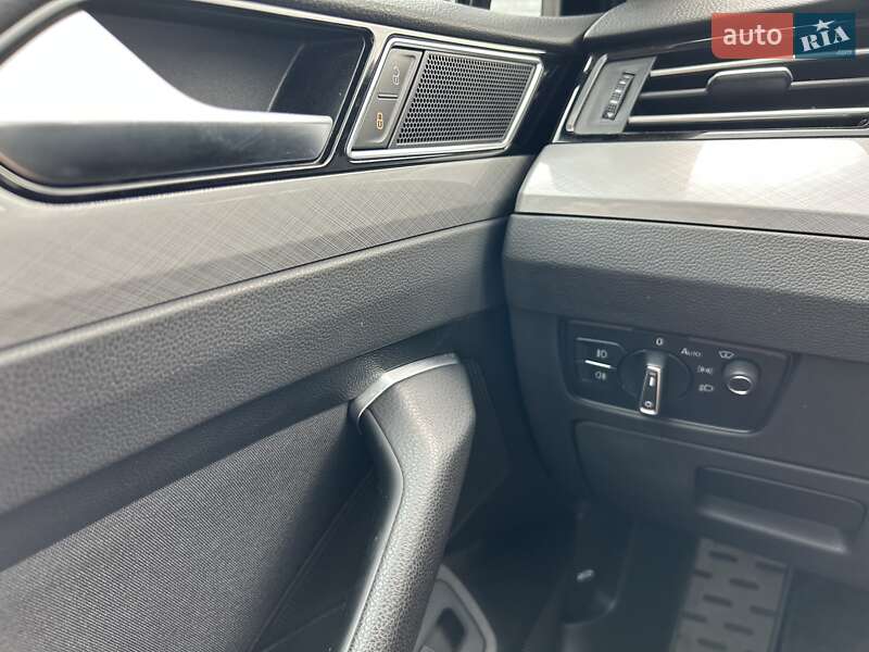 Універсал Volkswagen Passat 2020 в Чернігові