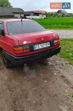 Седан Volkswagen Passat 1992 в 