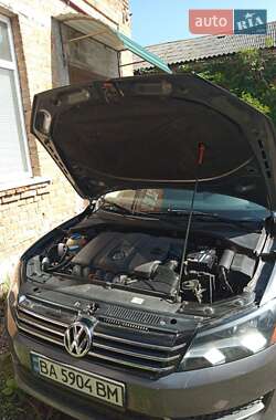 Седан Volkswagen Passat 2011 в 