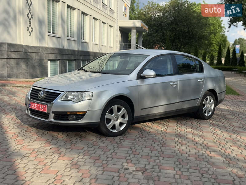 Седан Volkswagen Passat 2007 в Лубнах
