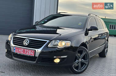 Універсал Volkswagen Passat 2010 в 