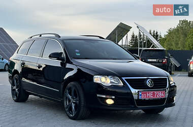 Універсал Volkswagen Passat 2010 в 