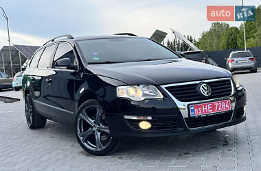 Універсал Volkswagen Passat 2010 в 