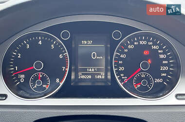 Універсал Volkswagen Passat 2010 в 
