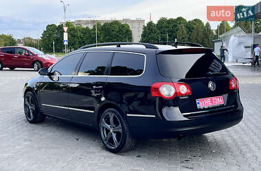 Універсал Volkswagen Passat 2010 в 