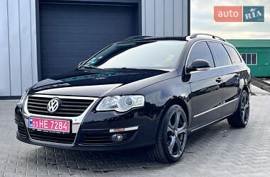 Універсал Volkswagen Passat 2010 в 