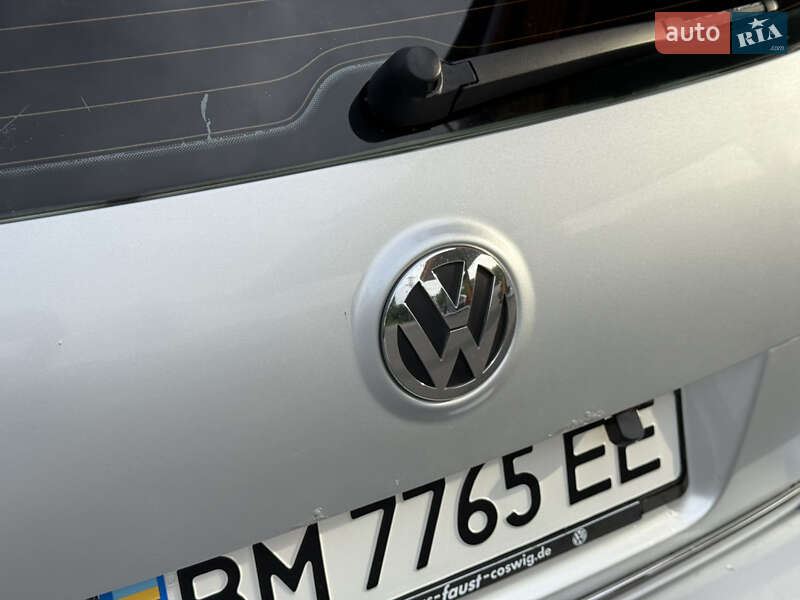 Універсал Volkswagen Passat 2005 в Дніпрі