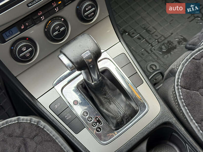 Універсал Volkswagen Passat 2005 в Дніпрі