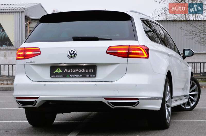 Универсал Volkswagen Passat 2018 в Киеве