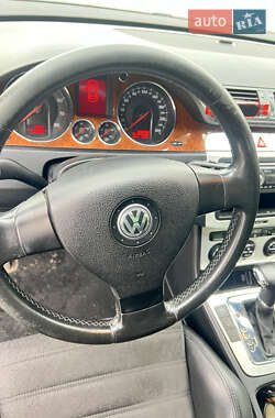 Седан Volkswagen Passat 2007 в 