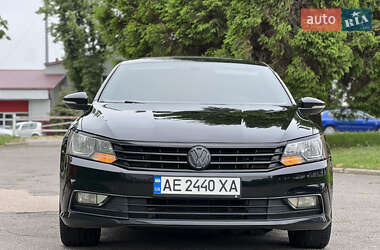 Седан Volkswagen Passat 2016 в 