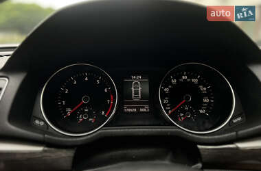 Седан Volkswagen Passat 2016 в 