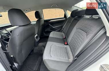 Седан Volkswagen Passat 2021 в 