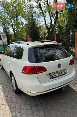 Универсал Volkswagen Passat 2012 в 