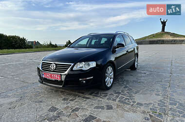 Універсал Volkswagen Passat 2010 в Черкасах