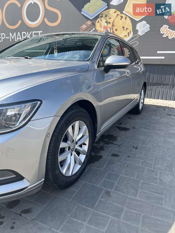Универсал Volkswagen Passat 2015 в Ужгороде фото 7 Универсал Volkswagen Passat 2015 в Ужгороде