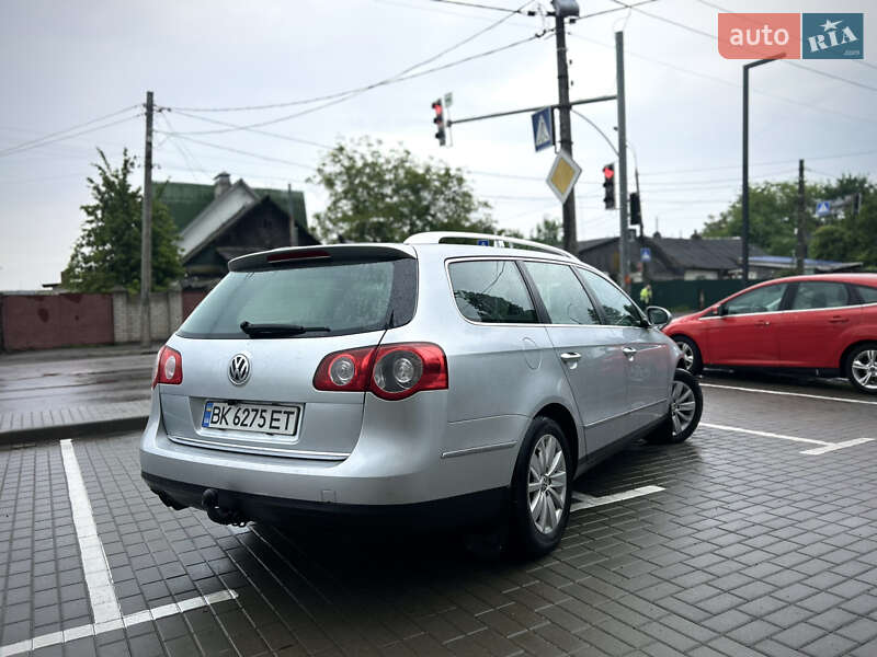 Универсал Volkswagen Passat 2009 в Житомире
