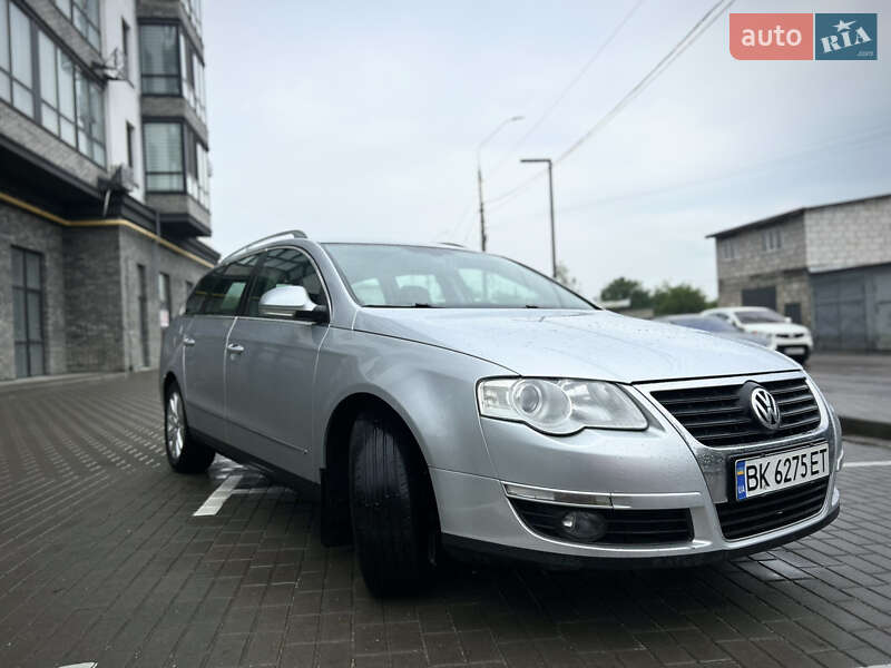 Универсал Volkswagen Passat 2009 в Житомире