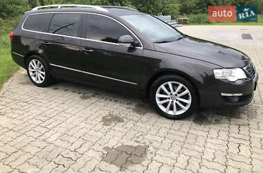Універсал Volkswagen Passat 2006 в 