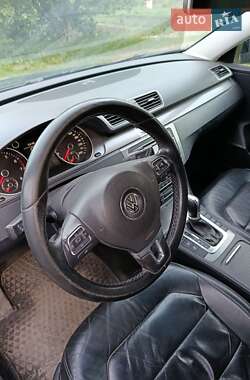Универсал Volkswagen Passat 2011 в Лозовой