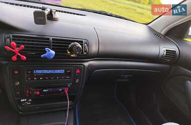 Универсал Volkswagen Passat 2001 в Турийске