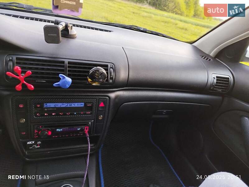 Универсал Volkswagen Passat 2001 в Турийске