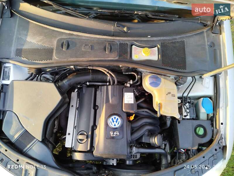 Универсал Volkswagen Passat 2001 в Турийске