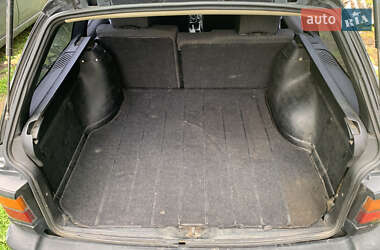 Універсал Volkswagen Passat 1991 в 