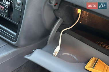Седан Volkswagen Passat 2004 в 