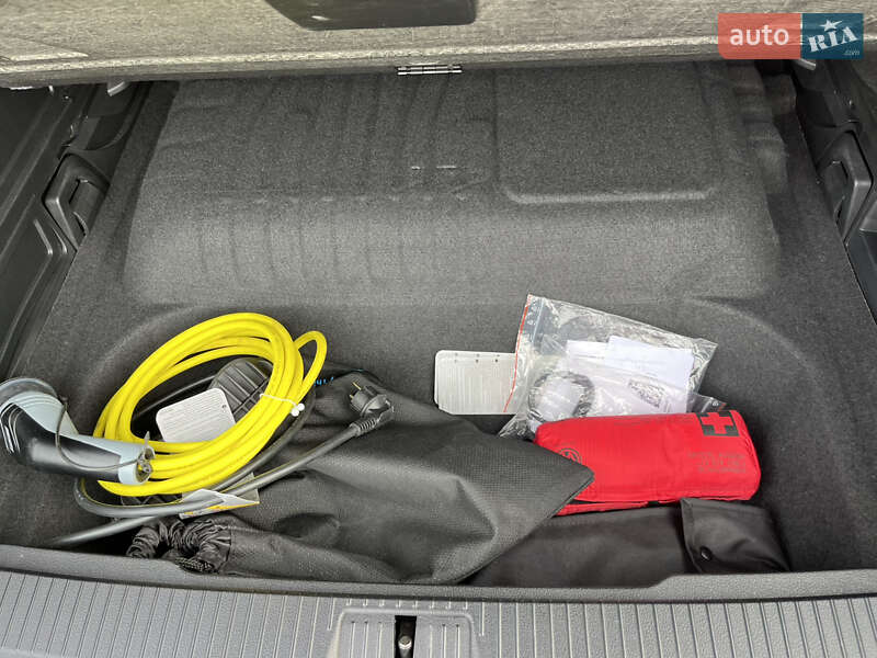 Універсал Volkswagen Passat 2018 в Радивиліві