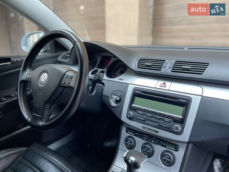 Універсал Volkswagen Passat 2008 в Вінниці