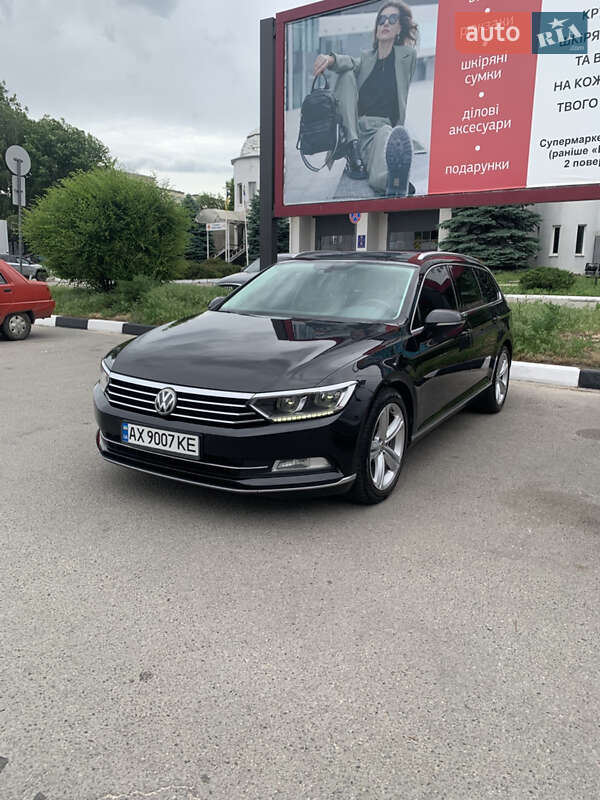 Універсал Volkswagen Passat 2015 в Харкові