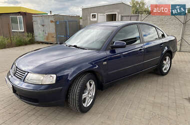 Седан Volkswagen Passat 1997 в Херсоне