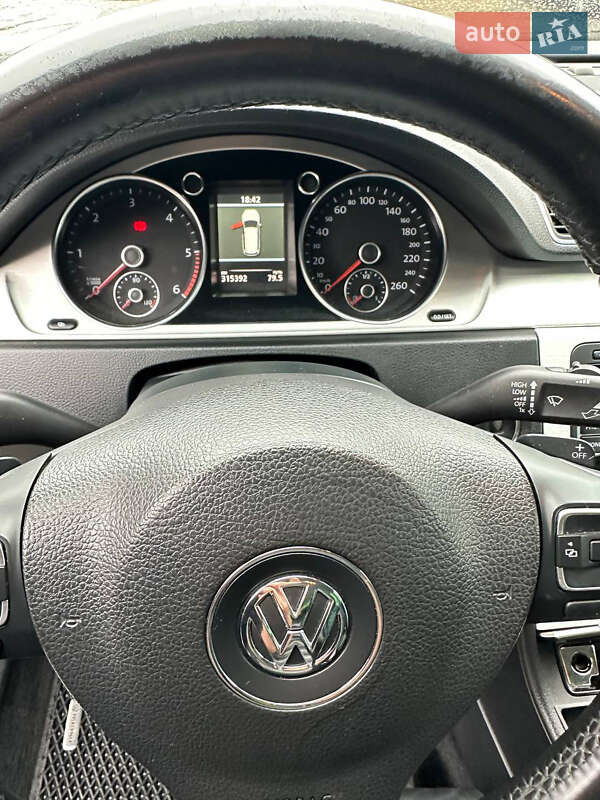Универсал Volkswagen Passat 2011 в Маневичах