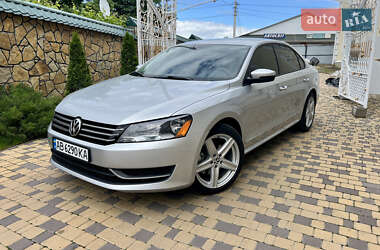 Седан Volkswagen Passat 2012 в Могилев-Подольске