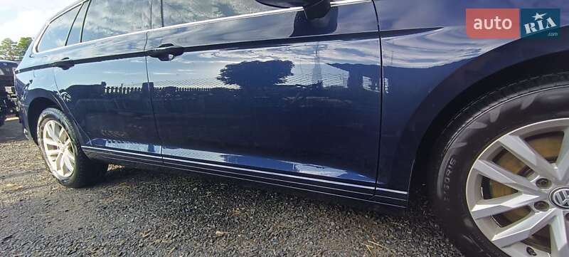 Универсал Volkswagen Passat 2016 в Звягеле