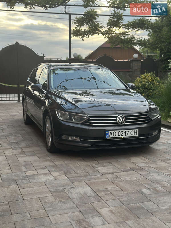 Универсал Volkswagen Passat 2017 в Иршаве