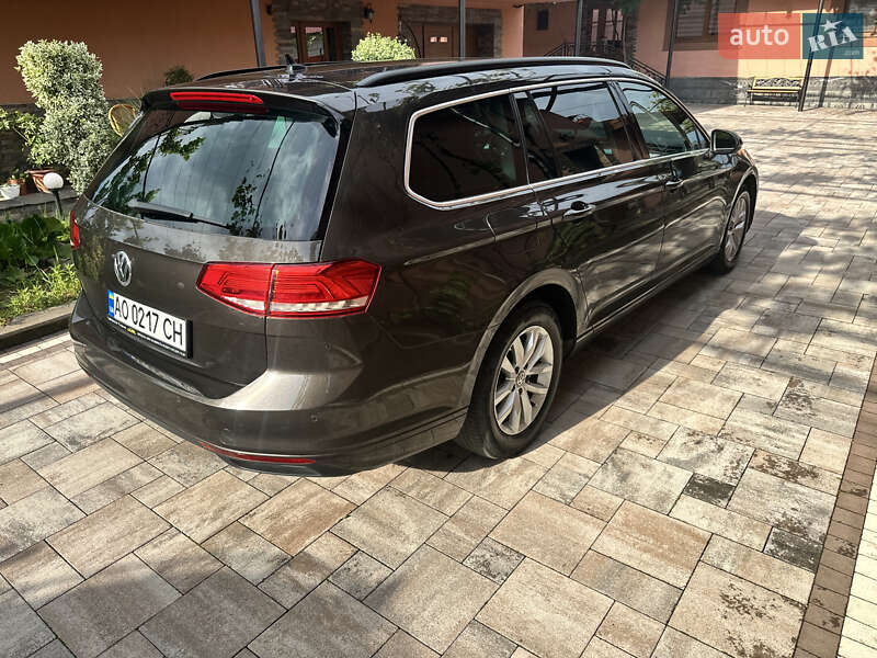 Универсал Volkswagen Passat 2017 в Иршаве
