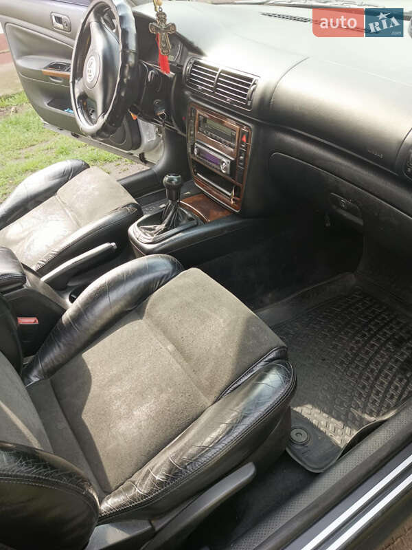 Седан Volkswagen Passat 2001 в Бершаді