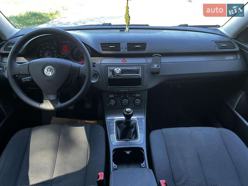 Універсал Volkswagen Passat 2007 в Вознесенську