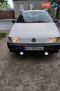 Седан Volkswagen Passat 1989 в 