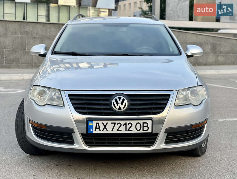 Универсал Volkswagen Passat 2006 в Харькове