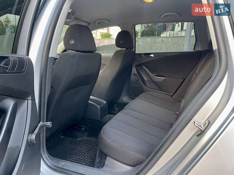 Универсал Volkswagen Passat 2006 в Харькове