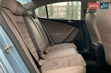 Седан Volkswagen Passat 2007 в 