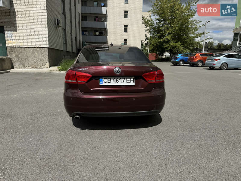Седан Volkswagen Passat 2012 в Чернигове