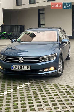 Универсал Volkswagen Passat 2016 в 