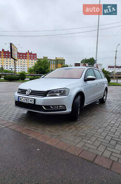 Универсал Volkswagen Passat 2011 в 