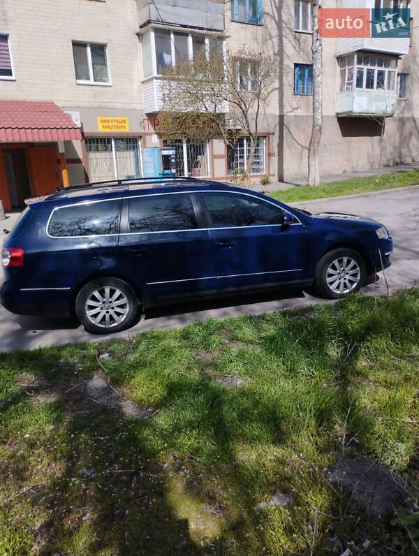 Універсал Volkswagen Passat 2005 в Вінниці